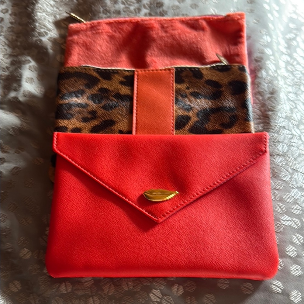 Stylish Red and Leopard Print Women's Bag